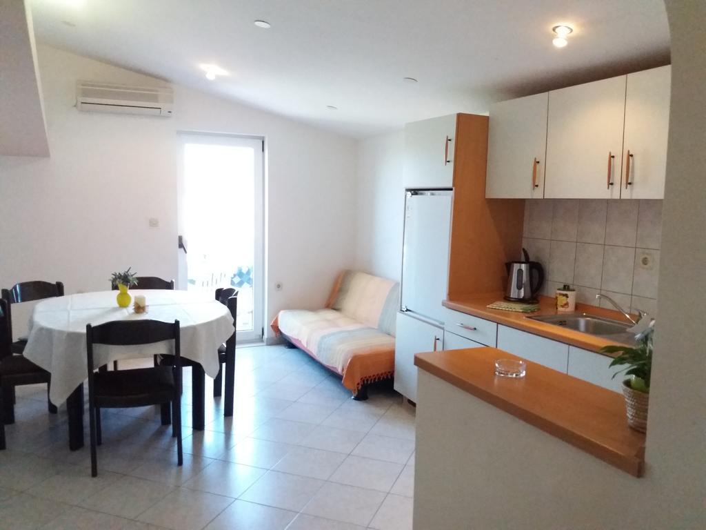 Apartments Meri Vodice Exterior foto